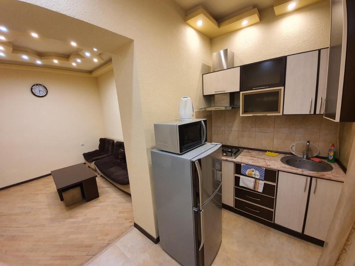 Tatev Apartments Erévan Extérieur photo