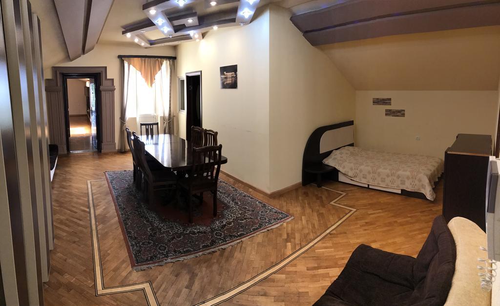 Tatev Apartments Erévan Extérieur photo